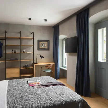 Vincent House Apartman Póla Kültér fotó